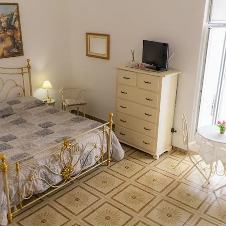 Melficta House Apartment Molfetta Exterior photo